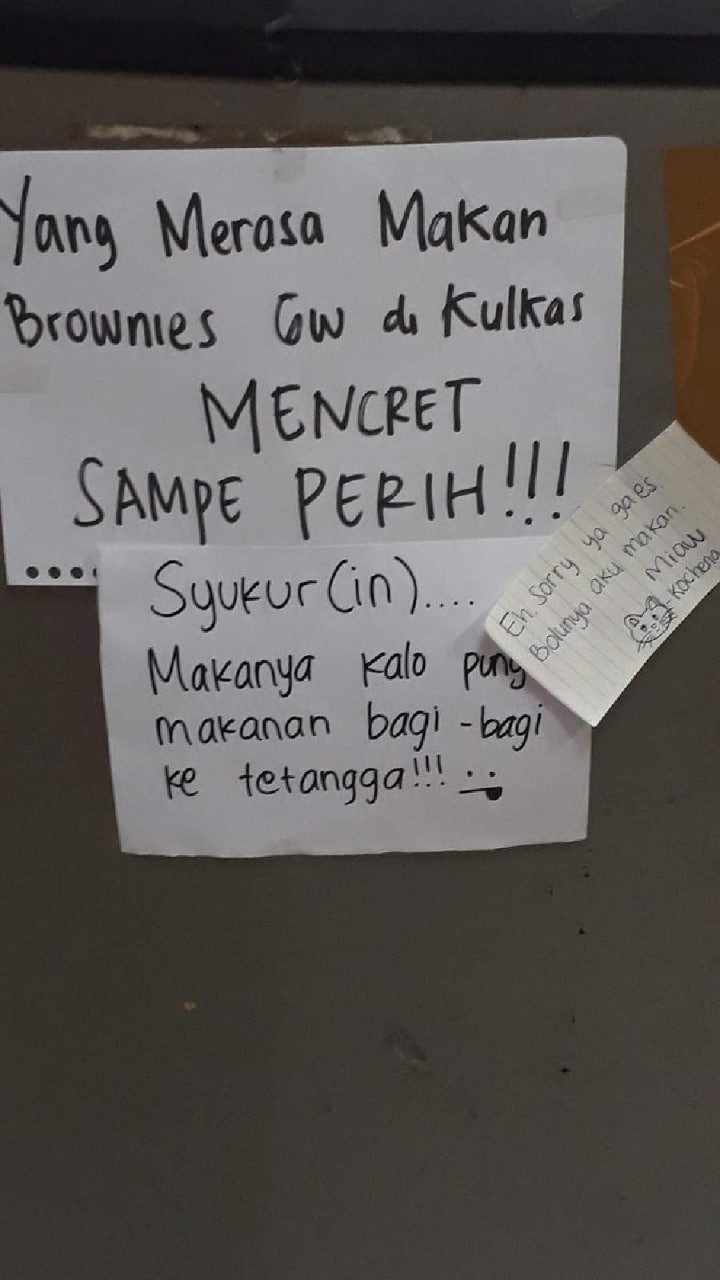 Beberapa pesan kocak yang kalian temui di kos-kosan ini bakal bikin geleng-geleng kepala